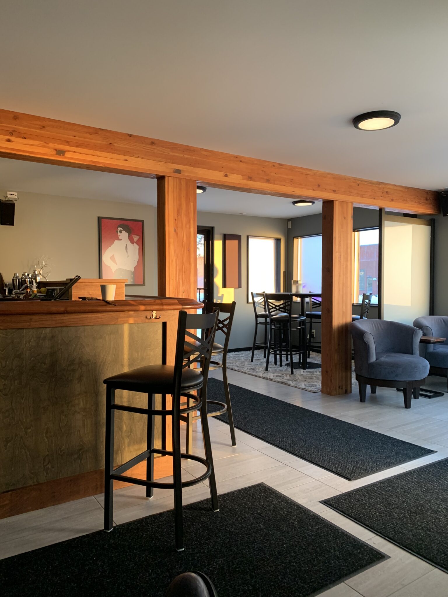 211 Martini Bar Washburns Best Cocktail Bar